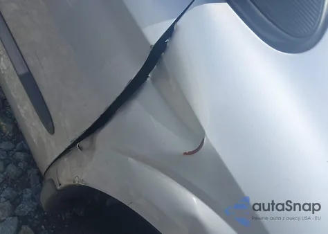 2003 Dodge Grand Caravan Sport from USA, damaged, VIN 2D4GP44393R152118